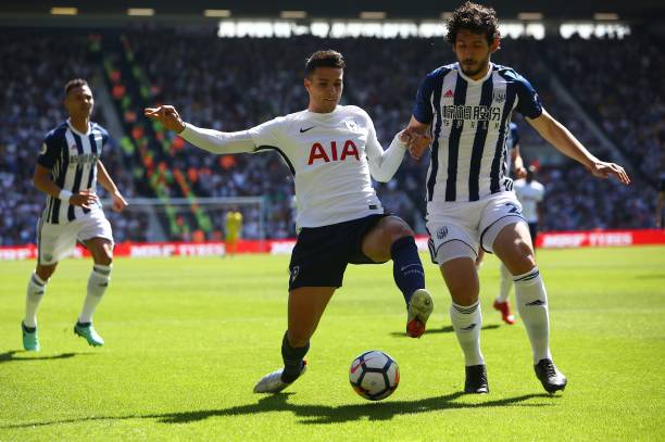 队在防守上 队在防守上